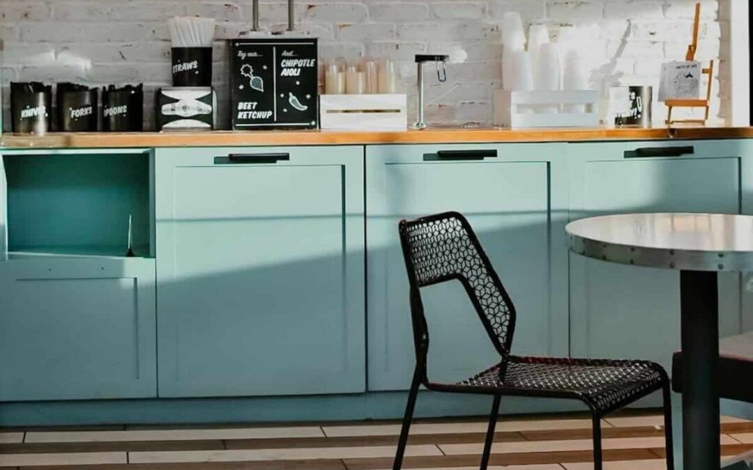 Rejuvenate Your Kitchen: Blue Kitchen Cabinets
